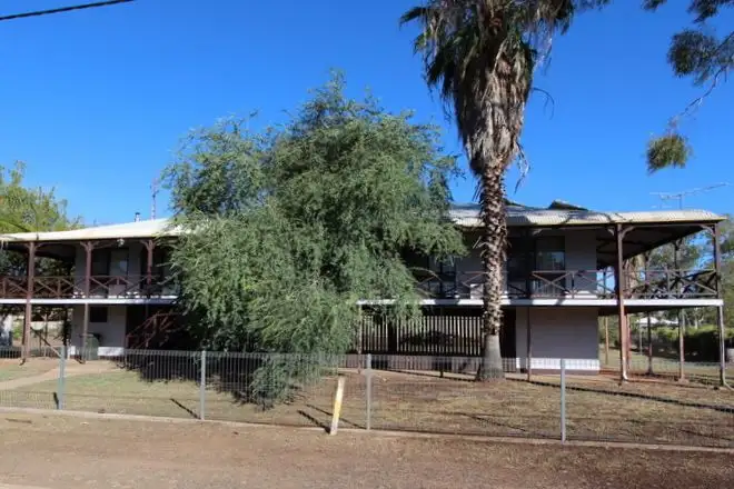 10-12 Eyre Street, Charleville QLD 4470