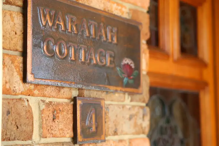 Fourth view of Homely house listing, 4 Elvys Avenue, Saratoga NSW 2251