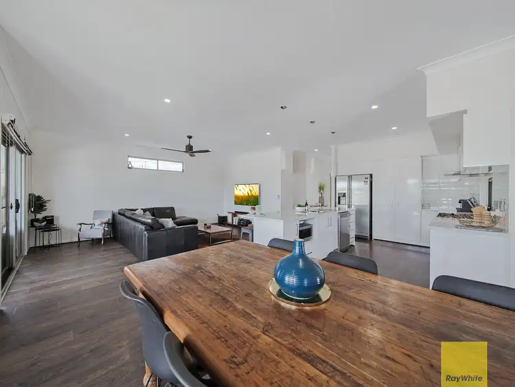 Sixth view of Homely house listing, 33 Valley Circuit, Kuraby QLD 4112