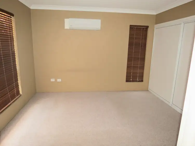 Seventh view of Homely house listing, 3 Kurrajong Close, Emerald QLD 4720