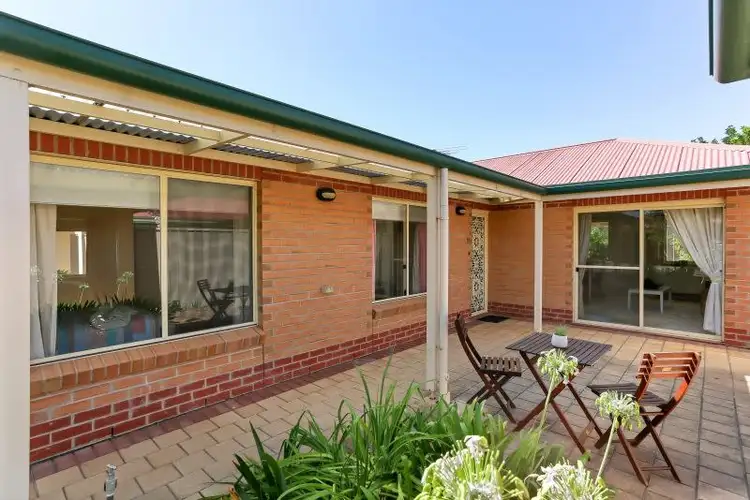 58 Avenue Road (Amberlie Estate)
