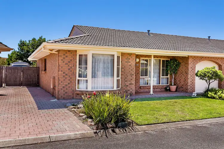 3/2 Island Drive, West Lakes SA 5021