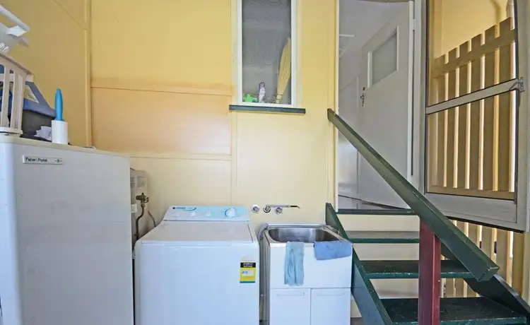 Fifth view of Homely block of units listing, 109 Kroombit Street, Biloela QLD 4715