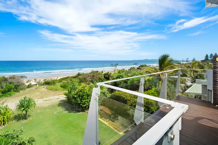 14 Esplanade, Noosa North Shore QLD 4565
