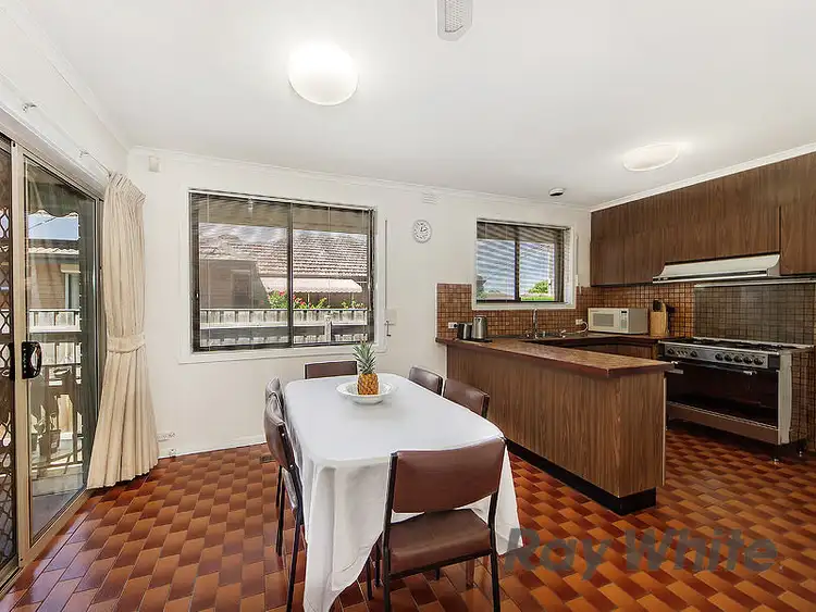 Fourth view of Homely house listing, 28 Diamond Avenue, Albanvale VIC 3021