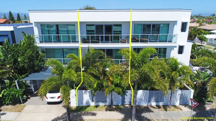 Second view of Homely house listing, 2/30 Redondo Avenue, Miami QLD 4220