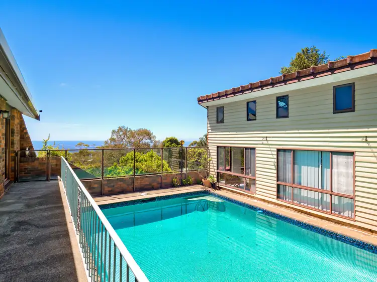 Third view of Homely house listing, 8 Frederick Place, Kurrajong Heights NSW 2758