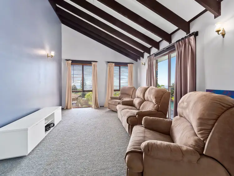 Seventh view of Homely house listing, 8 Frederick Place, Kurrajong Heights NSW 2758