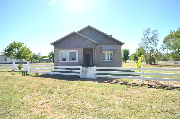 64 Prince Street, Koorawatha NSW 2807