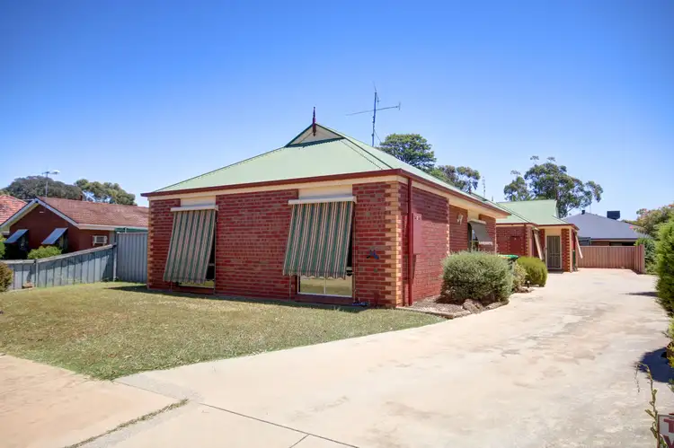 4/14 Victoria Street, Rochester VIC 3561