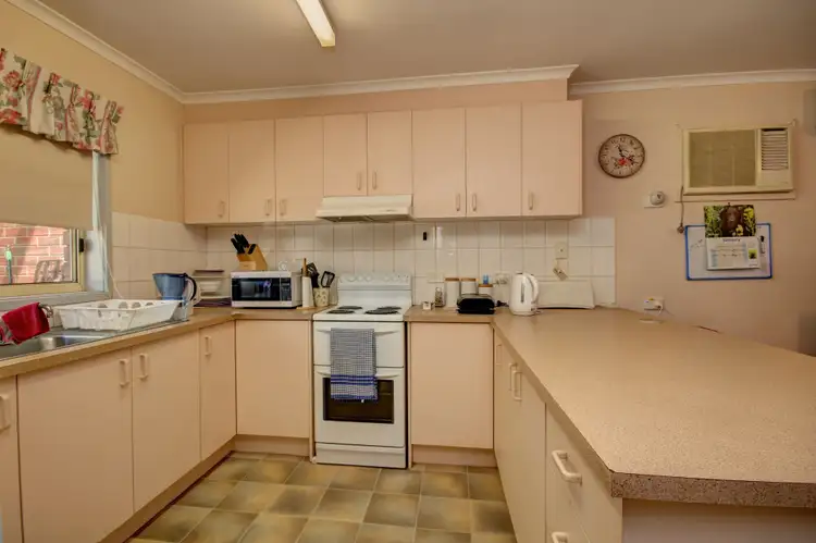 Third view of Homely house listing, 4/14 Victoria Street, Rochester VIC 3561