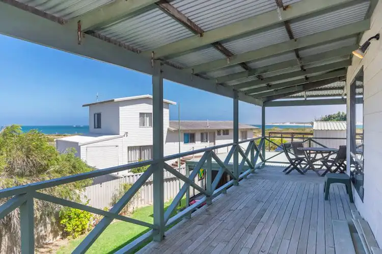 6 Desert Road, Lancelin WA 6044