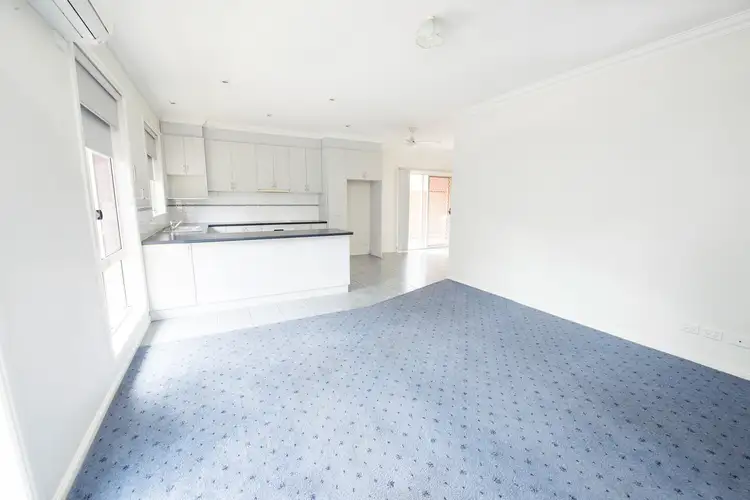 Second view of Homely unit listing, 2/82 Stradbroke Avenue, Swan Hill VIC 3585