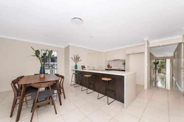 Third view of Homely house listing, 39 Summergold Street, Mount Low QLD 4818