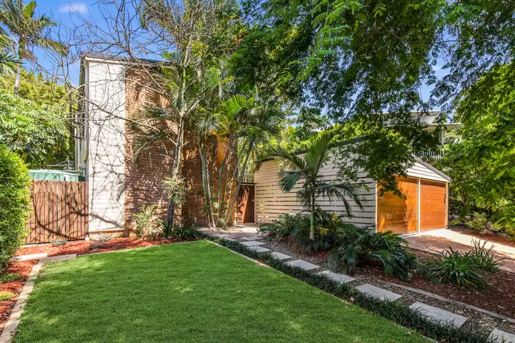 Second view of Homely house listing, 4 Yonga Street, Balmoral QLD 4171