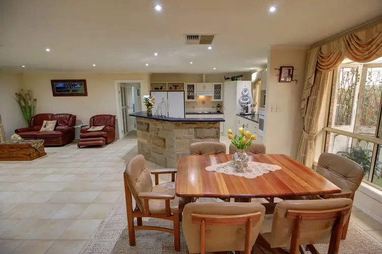 Fifth view of Homely house listing, 7 Sorrento Court, Renmark SA 5341