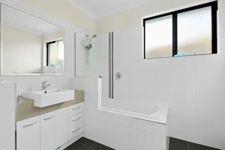 Seventh view of Homely house listing, 8 Armada Crescent, Jubilee Pocket QLD 4802