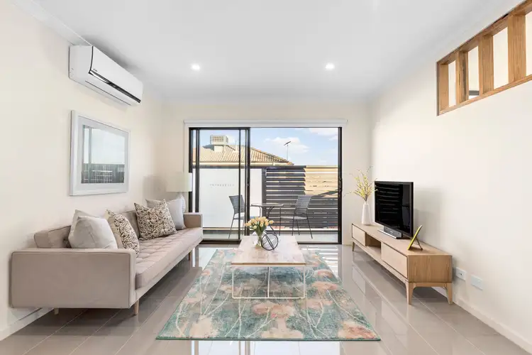 Second view of Homely unit listing, 3/8 Kelly Street, Chadstone VIC 3148