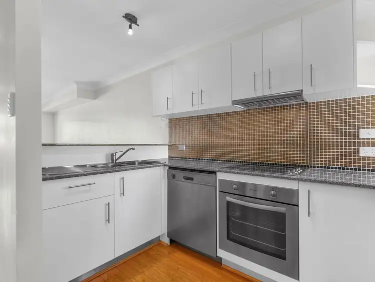 Fourth view of Homely apartment listing, 6/505 BOUNDARY Street, Spring Hill QLD 4000