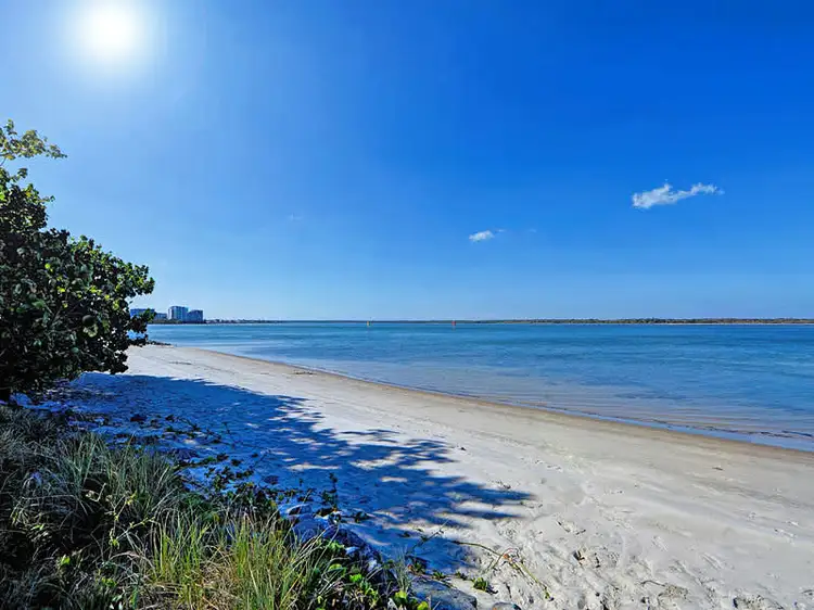 2306/323 Bayview Street, Hollywell QLD 4216