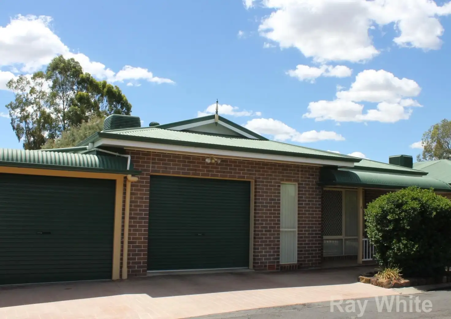 Main view of Homely unit listing, 4/50 Edward Street, Dalby QLD 4405