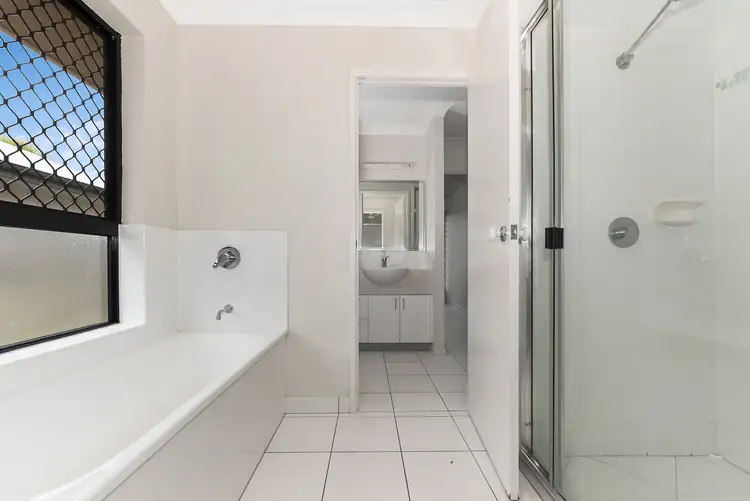 Fifth view of Homely house listing, 10 Limerick Way, Mount Low QLD 4818