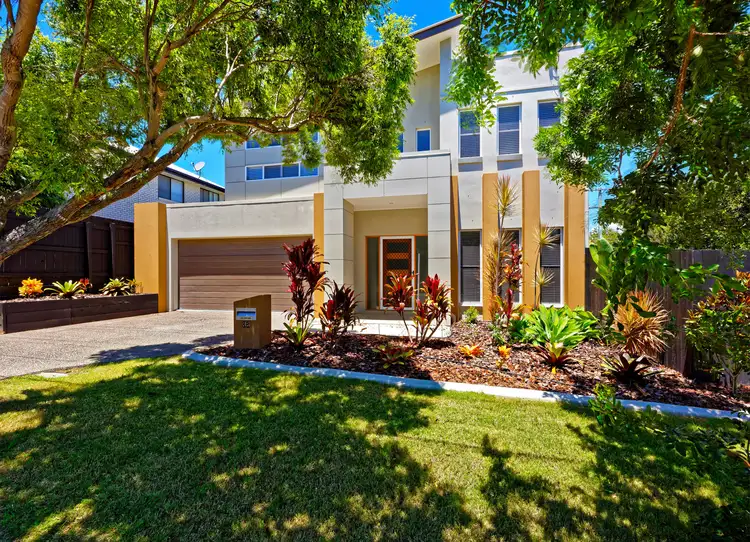 36 Maryborough Terrace, Scarborough QLD 4020