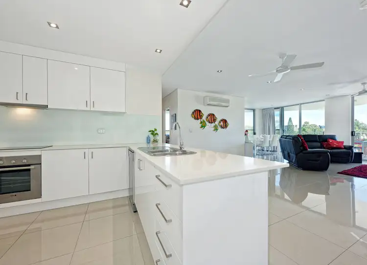 43/17 Marine Parade, Redcliffe QLD 4020