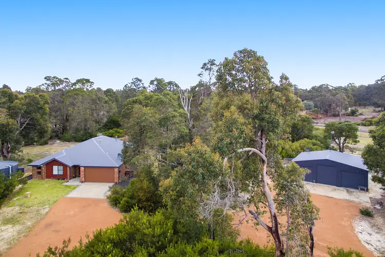 23 Cockatoo Drive, Nannup WA 6275
