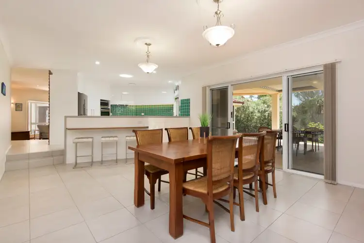 Fourth view of Homely house listing, 7 Coolcorra Court, Carindale QLD 4152