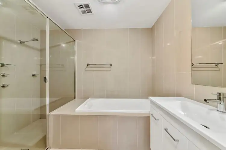 Seventh view of Homely townhouse listing, 4/3 Bird Place, Flynn ACT 2615