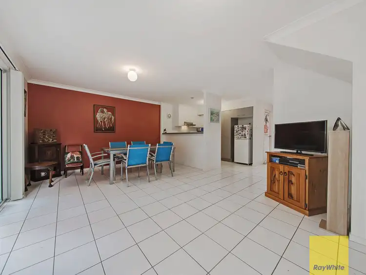 Fifth view of Homely townhouse listing, 2/83 Dibar Street, Wynnum QLD 4178