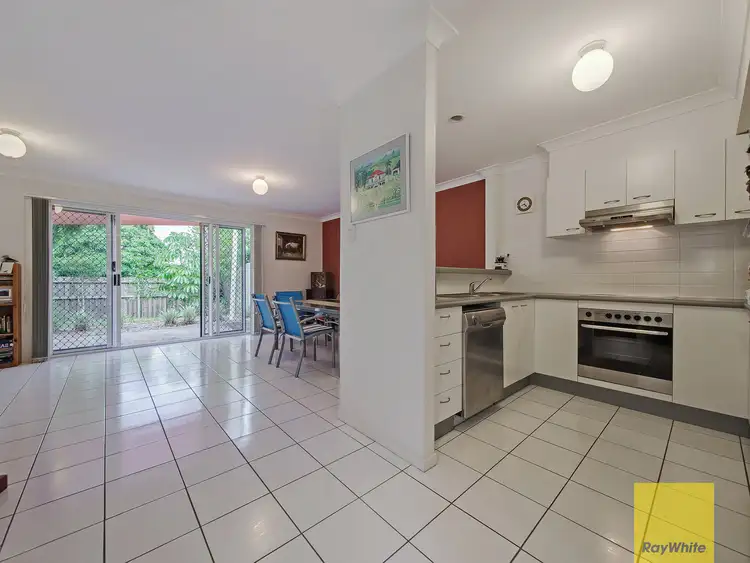 Seventh view of Homely townhouse listing, 2/83 Dibar Street, Wynnum QLD 4178