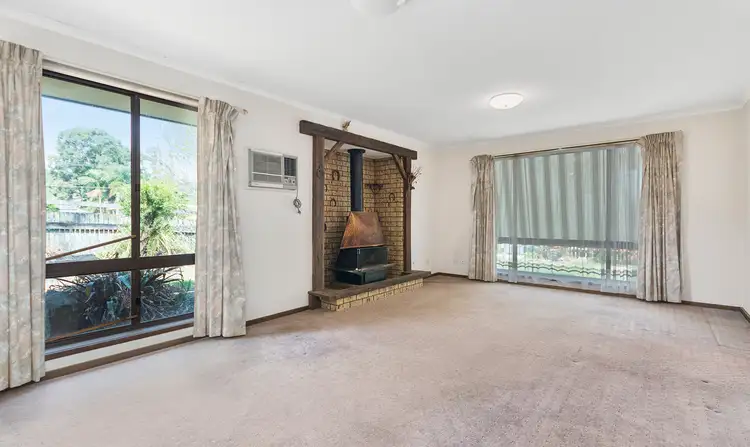 1 George Street, Blackstone QLD 4304