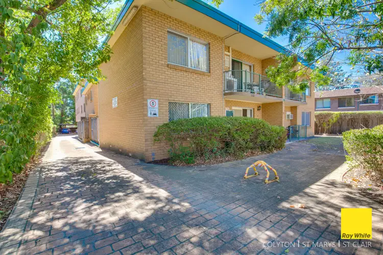2/21 Castlereagh Street, Penrith NSW 2750