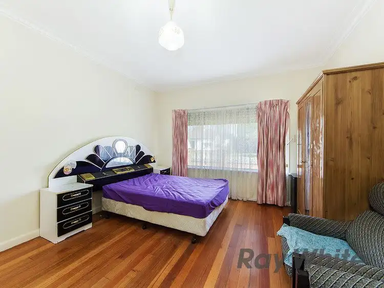 Seventh view of Homely house listing, 96 View Street, St Albans VIC 3021