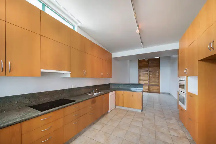 Fourth view of Homely apartment listing, Villa 5/27 Harbour Road, Hamilton QLD 4007