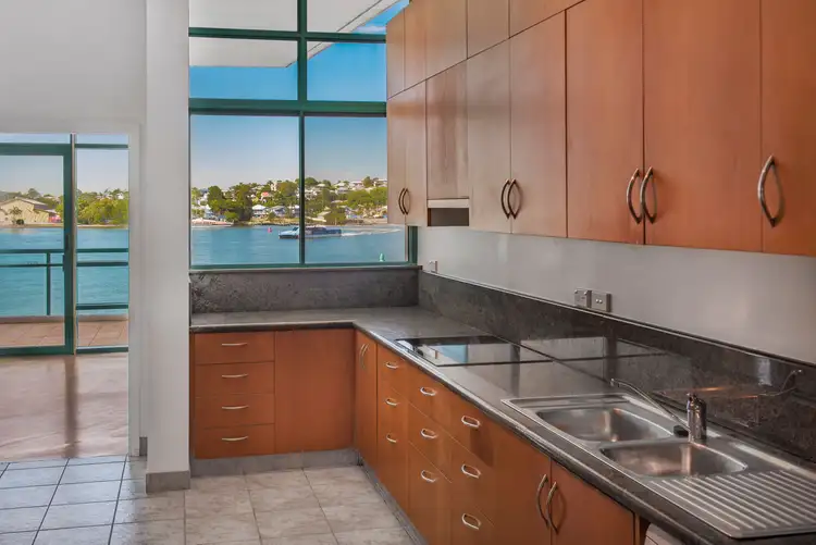 Fifth view of Homely apartment listing, Villa 5/27 Harbour Road, Hamilton QLD 4007