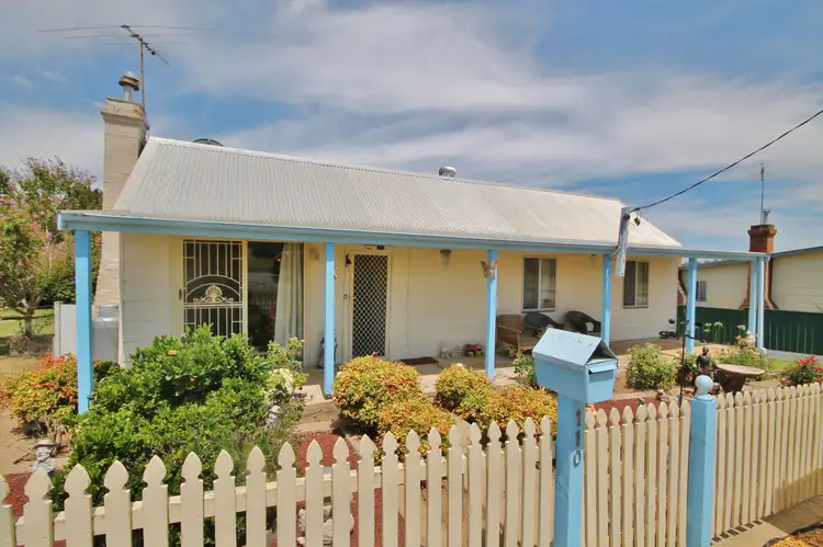 110 Clarke Street, Murrumburrah NSW 2587