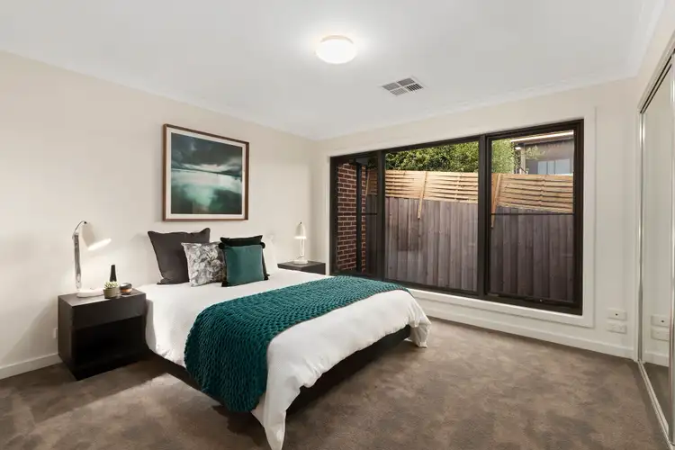 Sixth view of Homely house listing, 2/16 Furneaux Grove, Bulleen VIC 3105