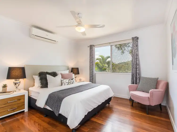 Fifth view of Homely house listing, 25 Dobbs Street, Holland Park West QLD 4121