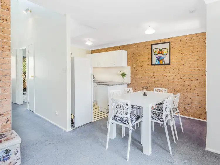 2/20 Stuart Street, Helensburgh NSW 2508