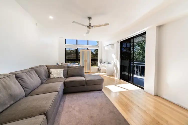 Fourth view of Homely villa listing, 2/50 Burra Street, Chevron Island QLD 4217
