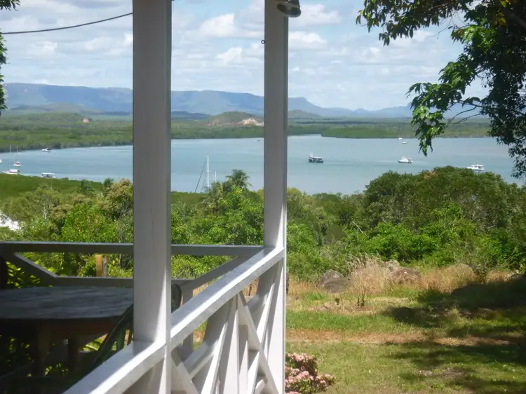 125 Hope Street, Cooktown QLD 4895