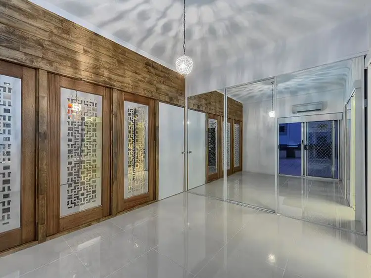Main view of Homely apartment listing, 5/46 CHERMSIDE Street, Teneriffe QLD 4005
