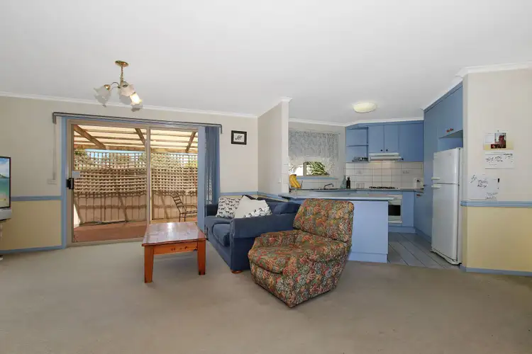 Fourth view of Homely house listing, 2/6 Horsfall Court, West Wodonga VIC 3690