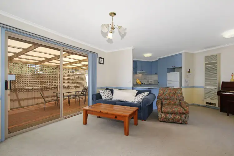 Fifth view of Homely house listing, 2/6 Horsfall Court, West Wodonga VIC 3690