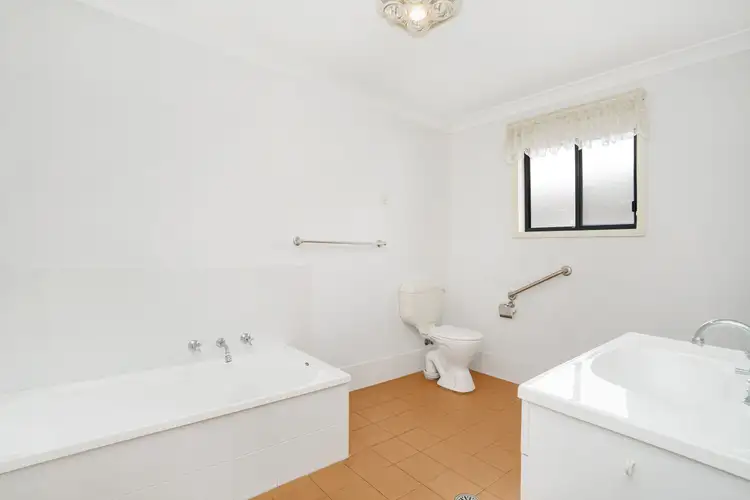 Fifth view of Homely house listing, 1/72 Yates Street, East Branxton NSW 2335