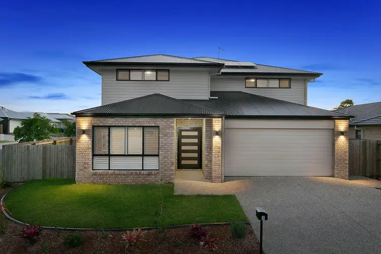 Second view of Homely house listing, 2 Tide Place, Thornlands QLD 4164
