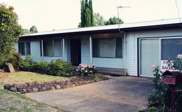 42 Clara Street, Tumbarumba NSW 2653